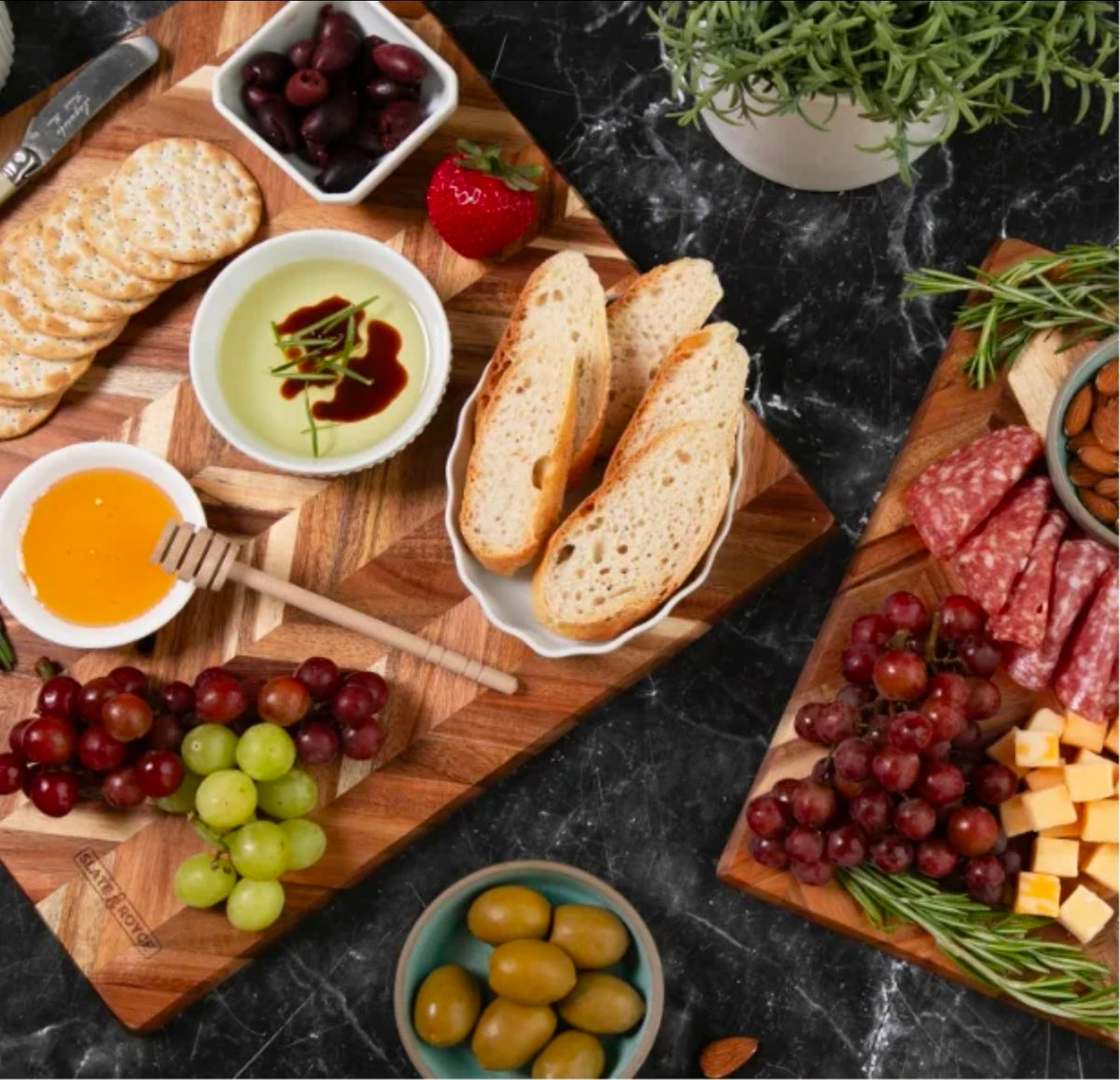 Elite Chefs™ Acacia Butcher Block Cutting Board — 2cm Thick with Grip Handle